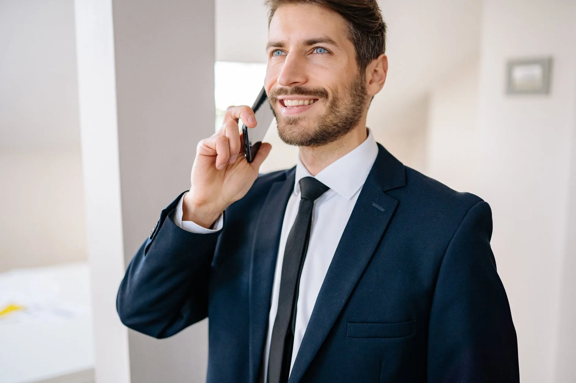 Over De Vries Telefoon